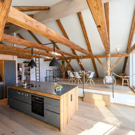 Loft *